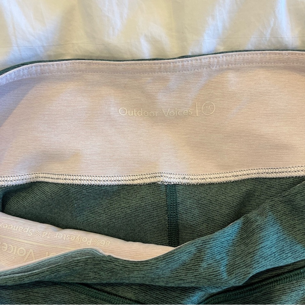 Outdoor Voices Set | 7/8 Spring Leggings & Slash Top | Green Blue & Pink |Size M - Picture 7 of 10